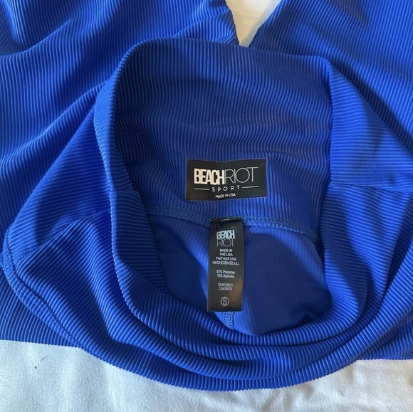 Beach Riot Set SM/MED - Picture 3 of 3